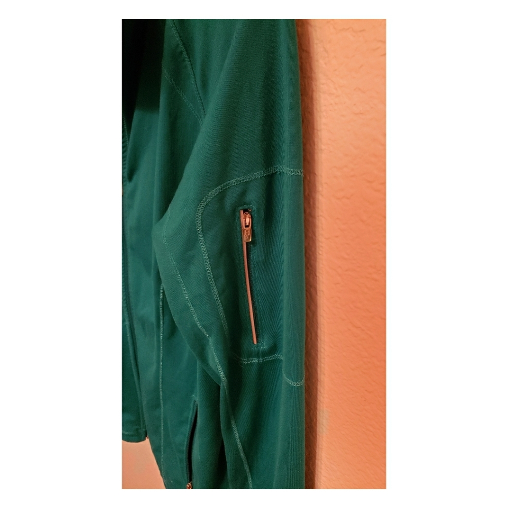 Jacket - Picture 2 of 5